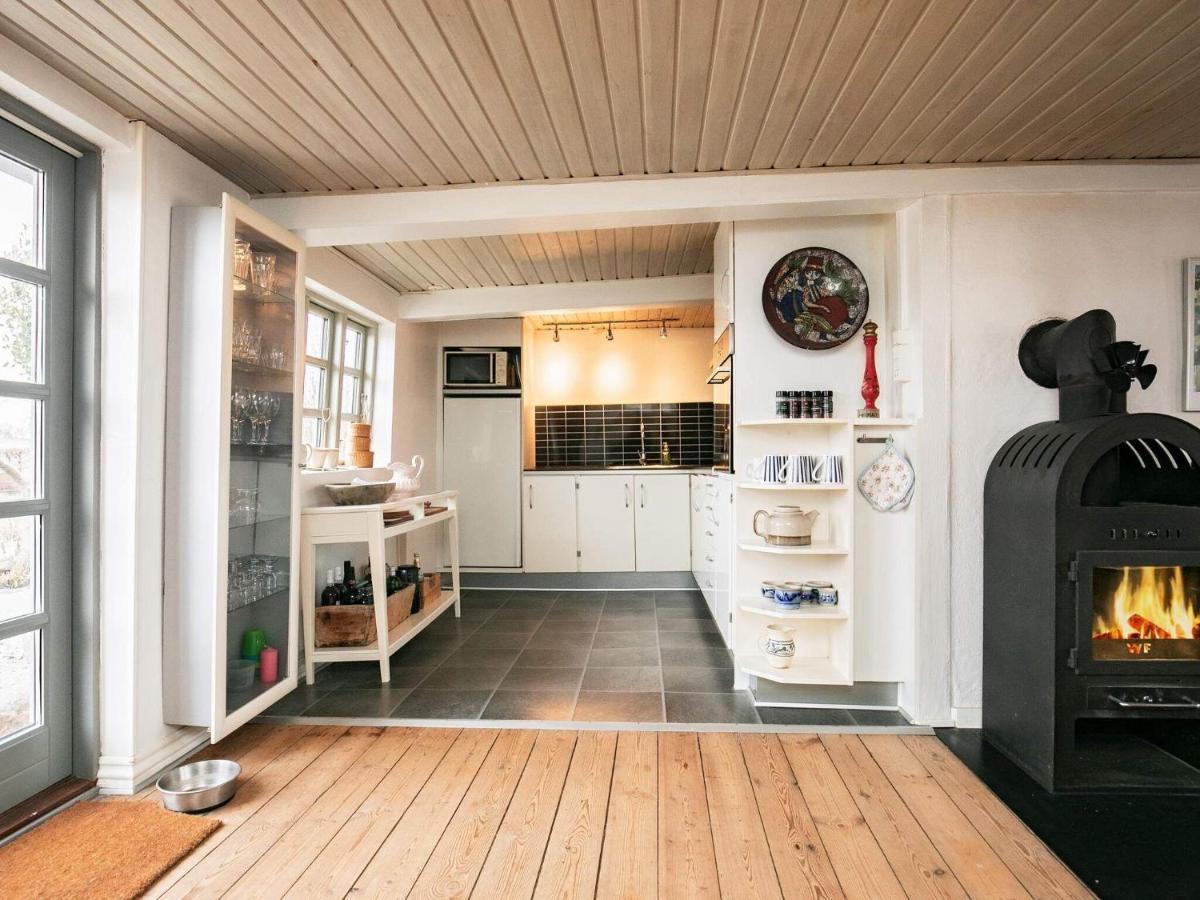 4 Person Holiday Home In Tranek R Tranekaer Екстер'єр фото